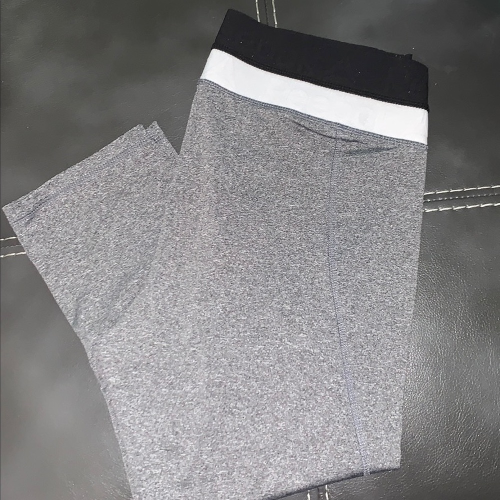 Reebok leggings / mid rise